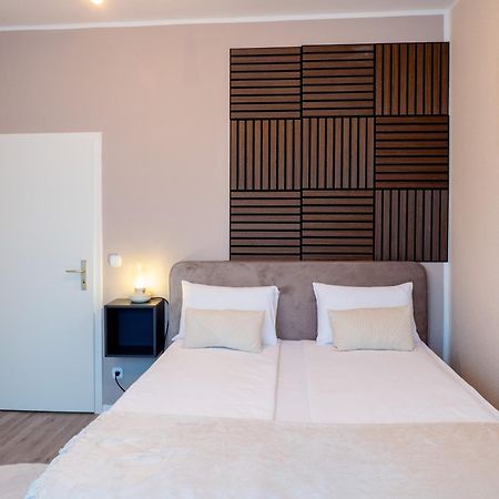 Queens Peak Apartments كولونيا المظهر الخارجي الصورة